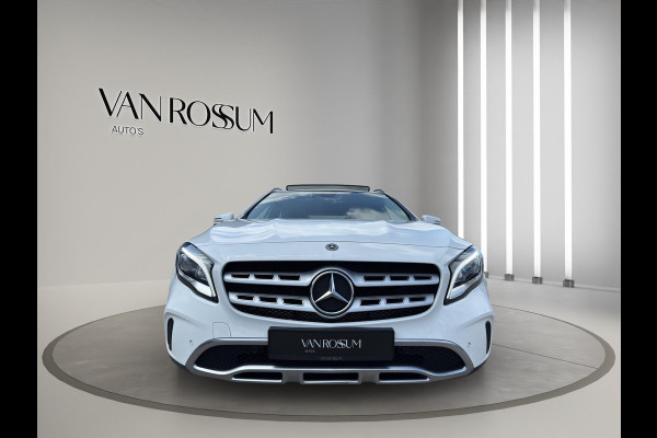 Mercedes-Benz GLA 180 Premium | Pano | Leder sportstoelen | Camera | 18" | Cruise |