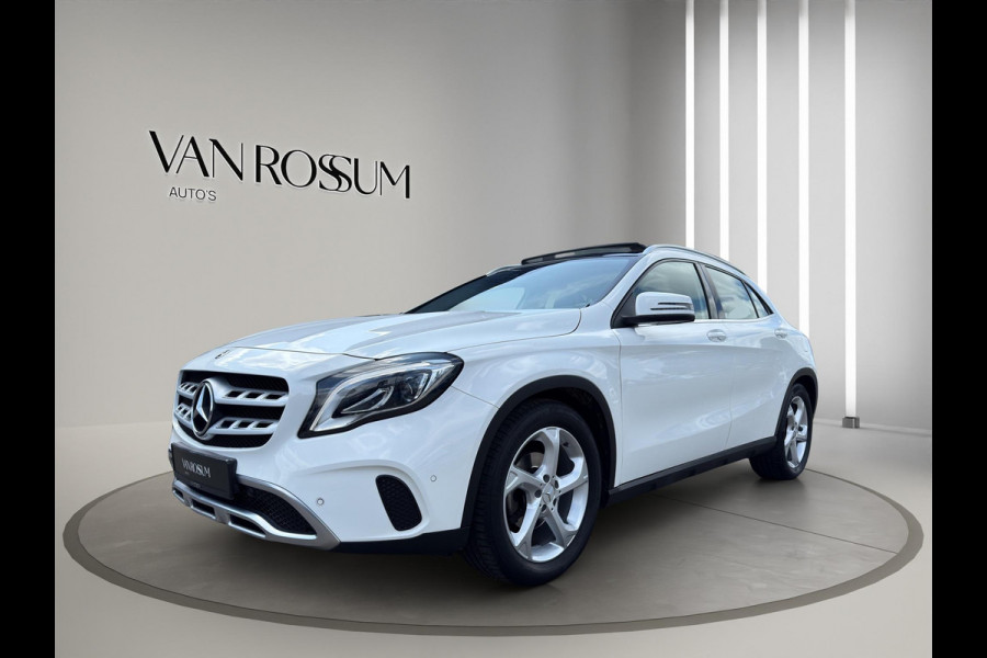 Mercedes-Benz GLA 180 Premium | Pano | Leder sportstoelen | Camera | 18" | Cruise |