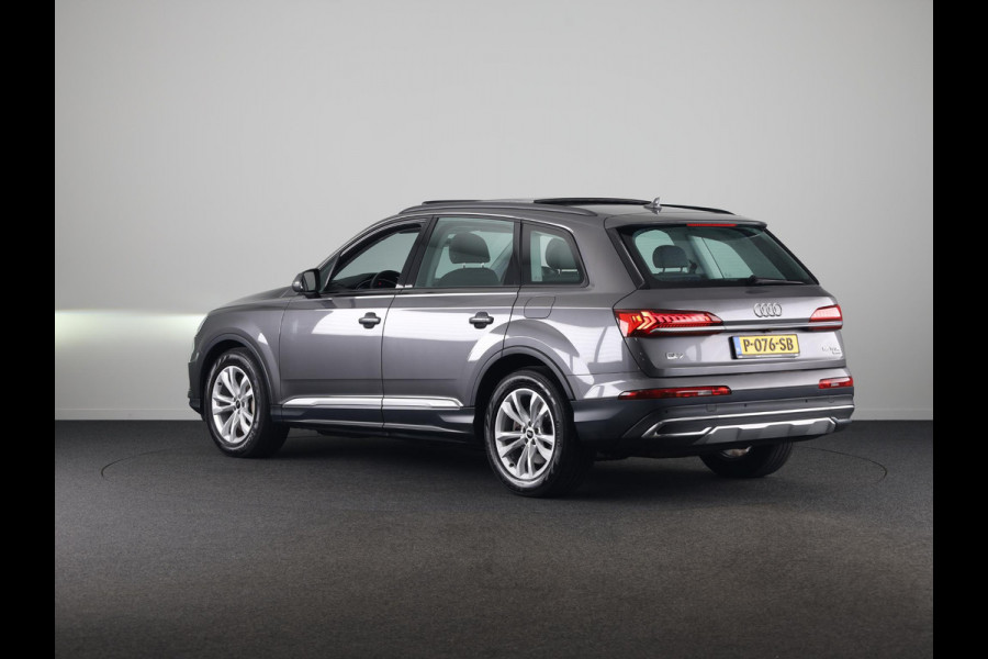 Audi Q7 55 TFSI e quattro Pro Line 340pk | Panoramadak | Parkeercamera | Lederen bekleding | Elektrisch verstelbare en verwarmbare voorstoelen |