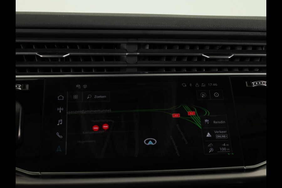 Audi Q7 55 TFSI e quattro Pro Line 340pk | Panoramadak | Parkeercamera | Lederen bekleding | Elektrisch verstelbare en verwarmbare voorstoelen |