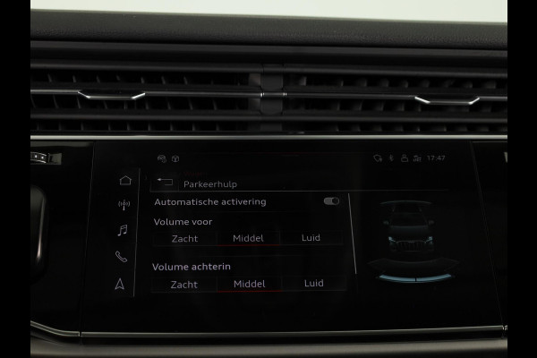 Audi Q7 55 TFSI e quattro Pro Line 340pk | Panoramadak | Parkeercamera | Lederen bekleding | Elektrisch verstelbare en verwarmbare voorstoelen |