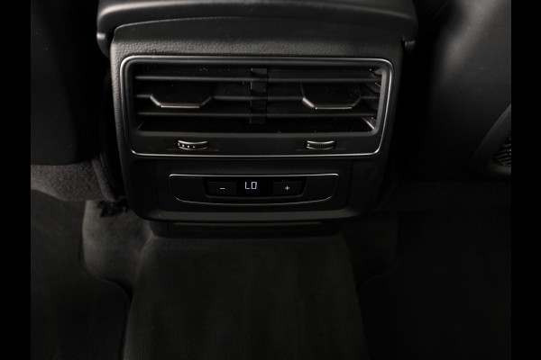 Audi Q7 55 TFSI e quattro Pro Line 340pk | Panoramadak | Parkeercamera | Lederen bekleding | Elektrisch verstelbare en verwarmbare voorstoelen |