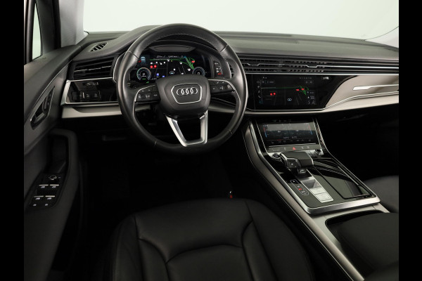 Audi Q7 55 TFSI e quattro Pro Line 340pk | Panoramadak | Parkeercamera | Lederen bekleding | Elektrisch verstelbare en verwarmbare voorstoelen |