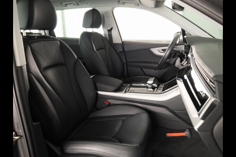 Audi Q7 55 TFSI e quattro Pro Line 340pk | Panoramadak | Parkeercamera | Lederen bekleding | Elektrisch verstelbare en verwarmbare voorstoelen |