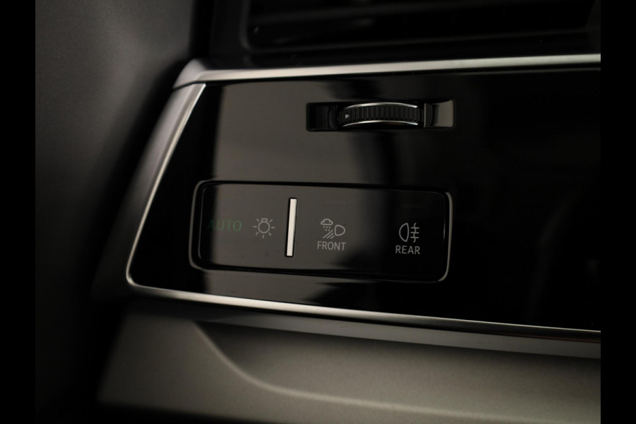 Audi Q7 55 TFSI e quattro Pro Line 340pk | Panoramadak | Parkeercamera | Lederen bekleding | Elektrisch verstelbare en verwarmbare voorstoelen |