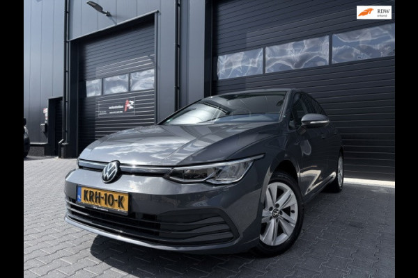 Volkswagen Golf 1.0 TSI Life|110PK|Carplay|ACC|Sfeer|1e eig|Stoel+stuur verw|Led|PDC|LMV|