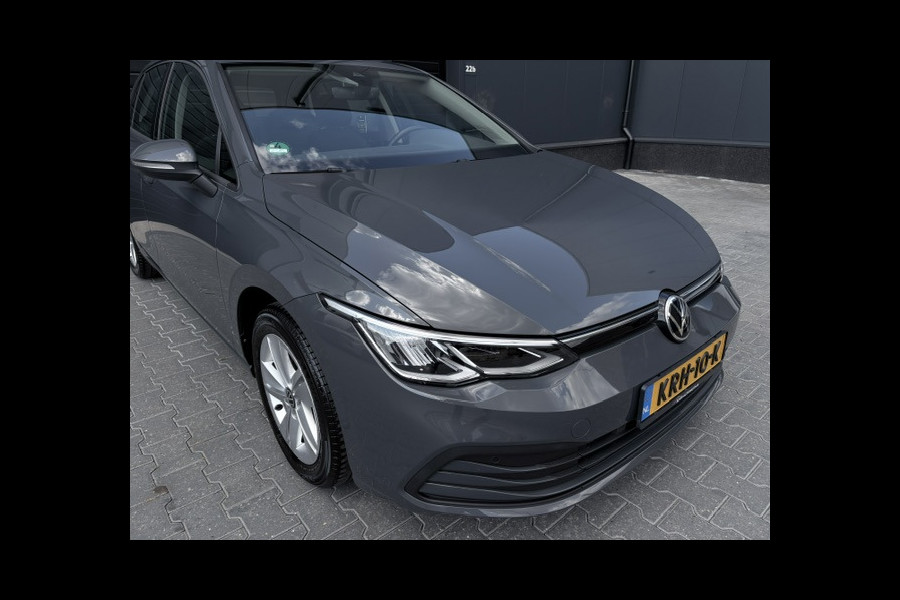 Volkswagen Golf 1.0 TSI Life|110PK|Carplay|ACC|Sfeer|1e eig|Stoel+stuur verw|Led|PDC|LMV|