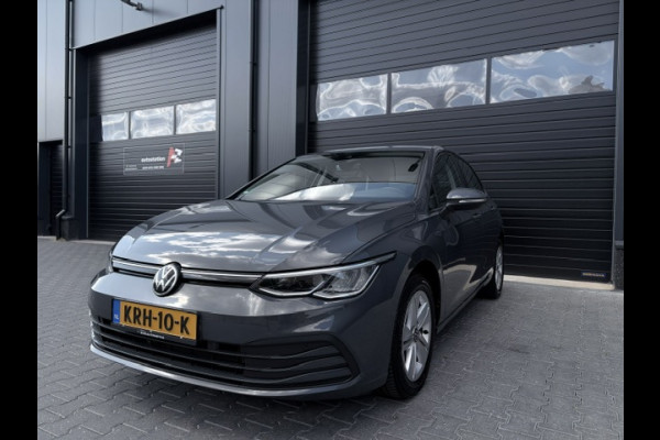 Volkswagen Golf 1.0 TSI Life|110PK|Carplay|ACC|Sfeer|1e eig|Stoel+stuur verw|Led|PDC|LMV|