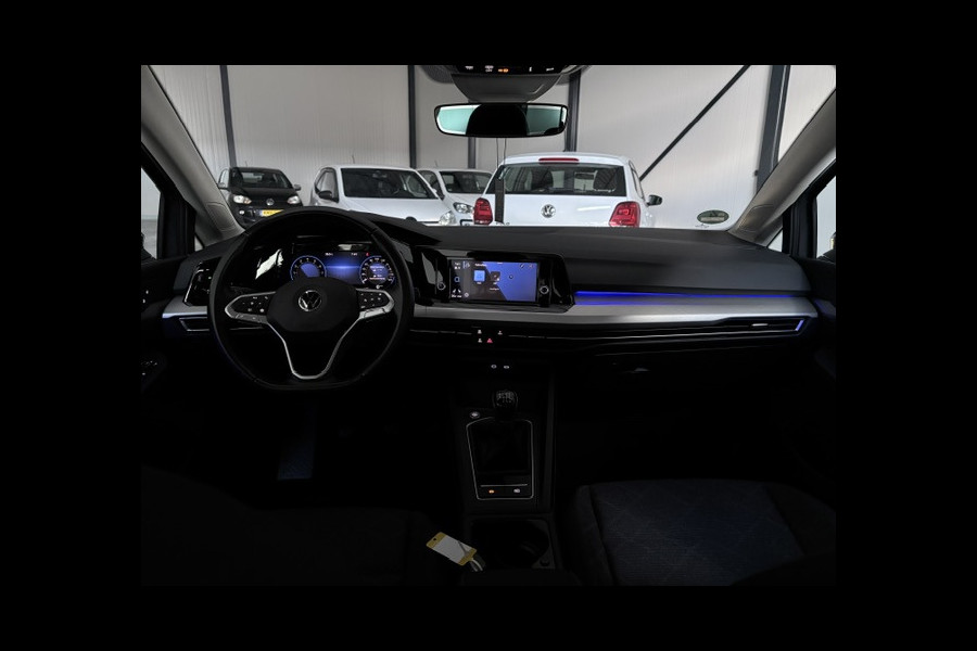 Volkswagen Golf 1.0 TSI Life|110PK|Carplay|ACC|Sfeer|1e eig|Stoel+stuur verw|Led|PDC|LMV|