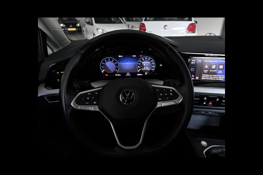 Volkswagen Golf 1.0 TSI Life|110PK|Carplay|ACC|Sfeer|1e eig|Stoel+stuur verw|Led|PDC|LMV|