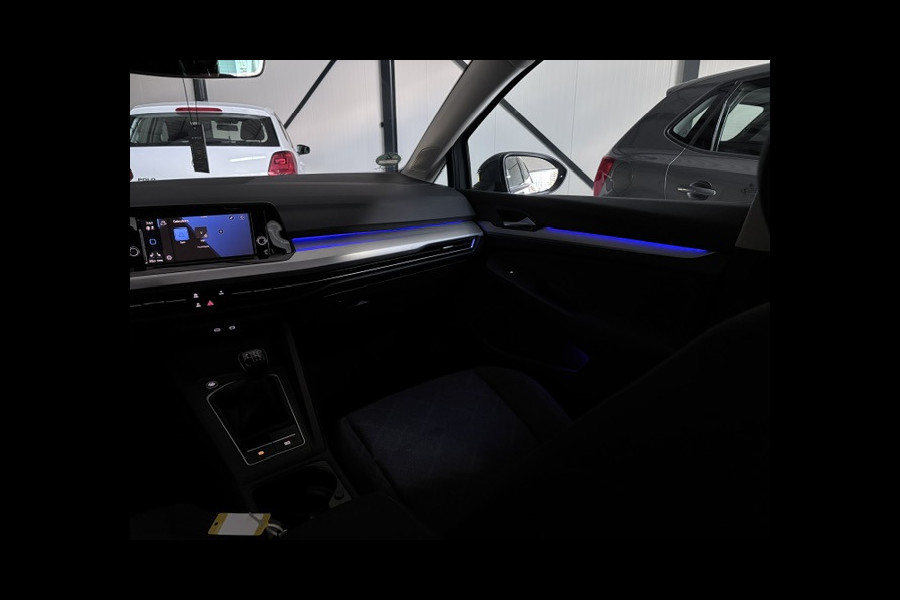 Volkswagen Golf 1.0 TSI Life|110PK|Carplay|ACC|Sfeer|1e eig|Stoel+stuur verw|Led|PDC|LMV|