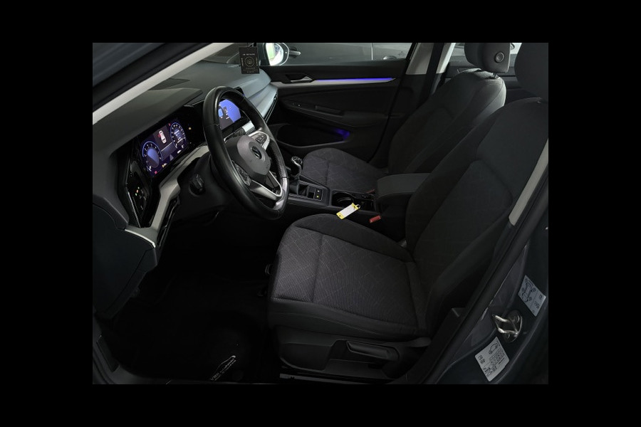 Volkswagen Golf 1.0 TSI Life|110PK|Carplay|ACC|Sfeer|1e eig|Stoel+stuur verw|Led|PDC|LMV|