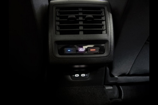 Volkswagen Golf 1.0 TSI Life|110PK|Carplay|ACC|Sfeer|1e eig|Stoel+stuur verw|Led|PDC|LMV|