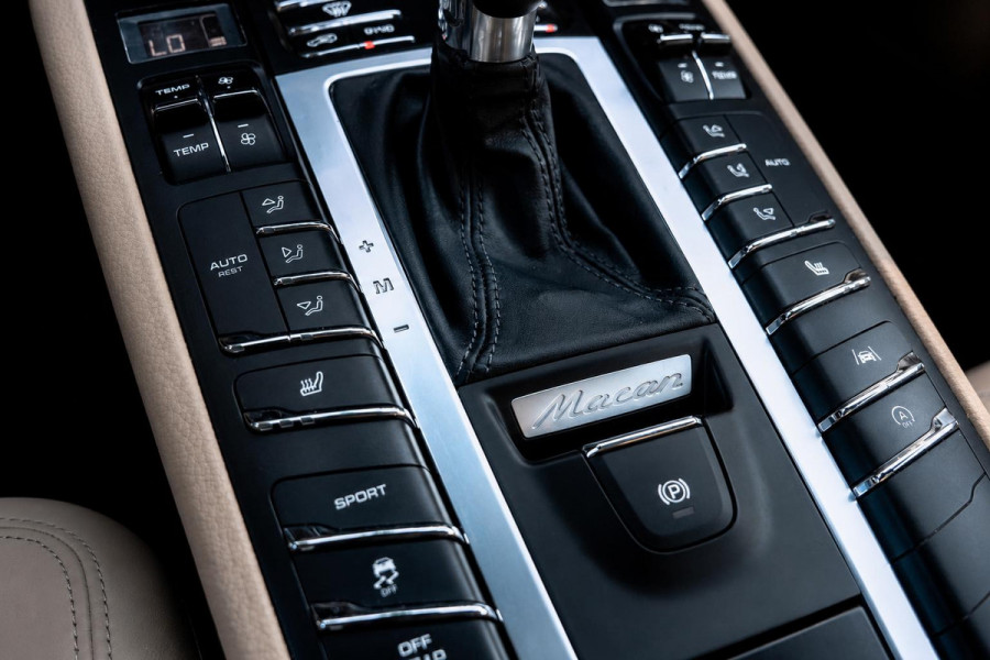 Porsche Macan 3.0 S | Panorama | Memory | Camera | 20 ''