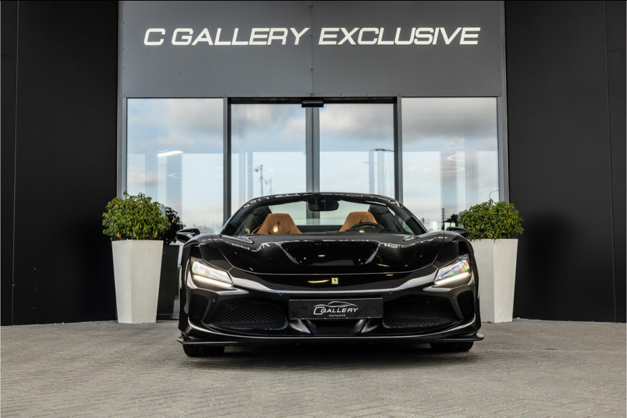 Ferrari F8 Spider 3.9 V8 HELE - Nero Daytona | Passenger Display | Lift | Alcantara