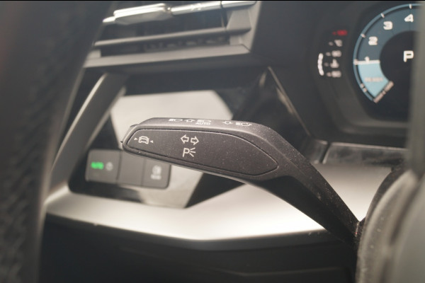 Audi A3 30 TFSI 110pk Automaat Pro Line -ECC-CARPLAY-TREKHAAK-