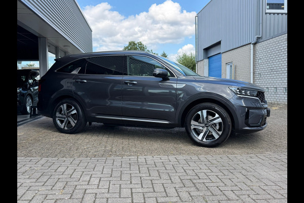 Kia Sorento 1.6 T-GDI Hybrid 2WD ExecutiveLine 5p. Navigatie |Voll-Leder |Panoramadak | Climate | Cruise | Camera | Side assist
