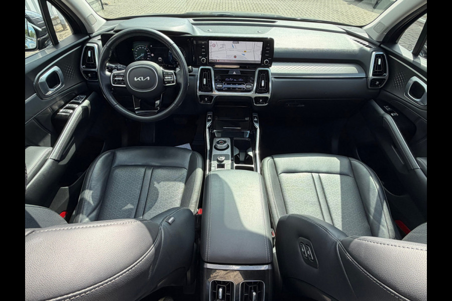 Kia Sorento 1.6 T-GDI Hybrid 2WD ExecutiveLine 5p. Navigatie |Voll-Leder |Panoramadak | Climate | Cruise | Camera | Side assist