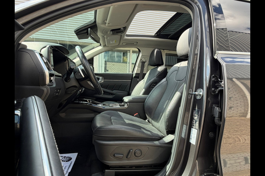 Kia Sorento 1.6 T-GDI Hybrid 2WD ExecutiveLine 5p. Navigatie |Voll-Leder |Panoramadak | Climate | Cruise | Camera | Side assist