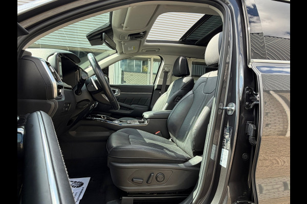 Kia Sorento 1.6 T-GDI Hybrid 2WD ExecutiveLine 5p. Navigatie |Voll-Leder |Panoramadak | Climate | Cruise | Camera | Side assist