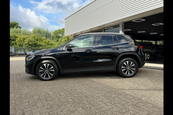 Mercedes-Benz GLA 250 e Progressive 218 PK Phev Widescreen| Navigatie | Cruise | Clima | 17"