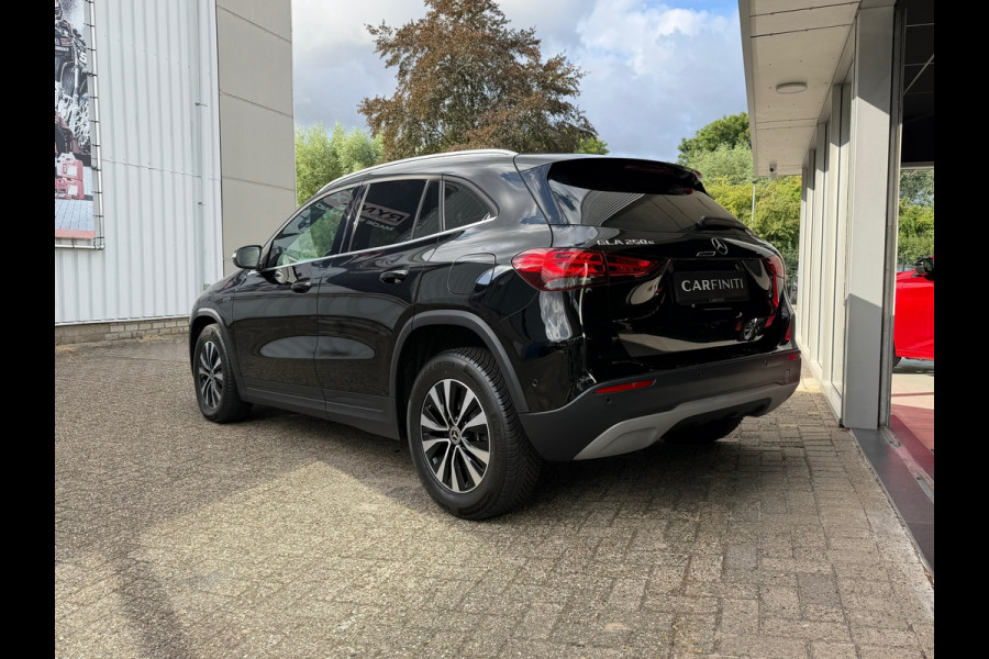 Mercedes-Benz GLA 250 e Progressive 218 PK Phev Widescreen| Navigatie | Cruise | Clima | 17"