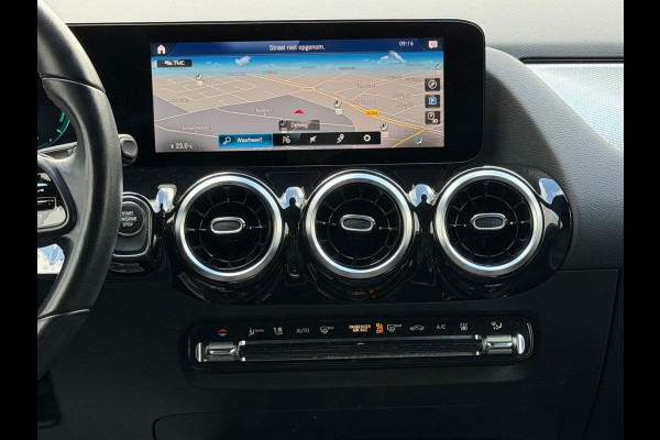 Mercedes-Benz GLA 250 e Progressive 218 PK Phev Widescreen| Navigatie | Cruise | Clima | 17"