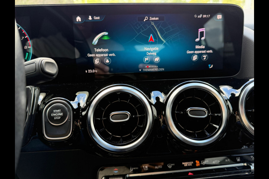 Mercedes-Benz GLA 250 e Progressive 218 PK Phev Widescreen| Navigatie | Cruise | Clima | 17"