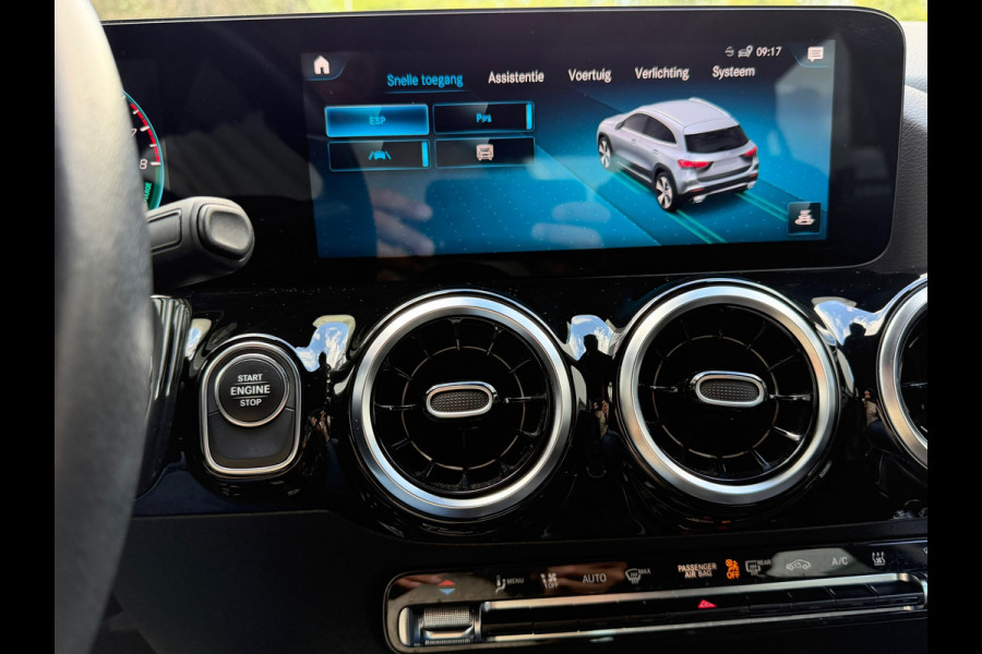 Mercedes-Benz GLA 250 e Progressive 218 PK Phev Widescreen| Navigatie | Cruise | Clima | 17"