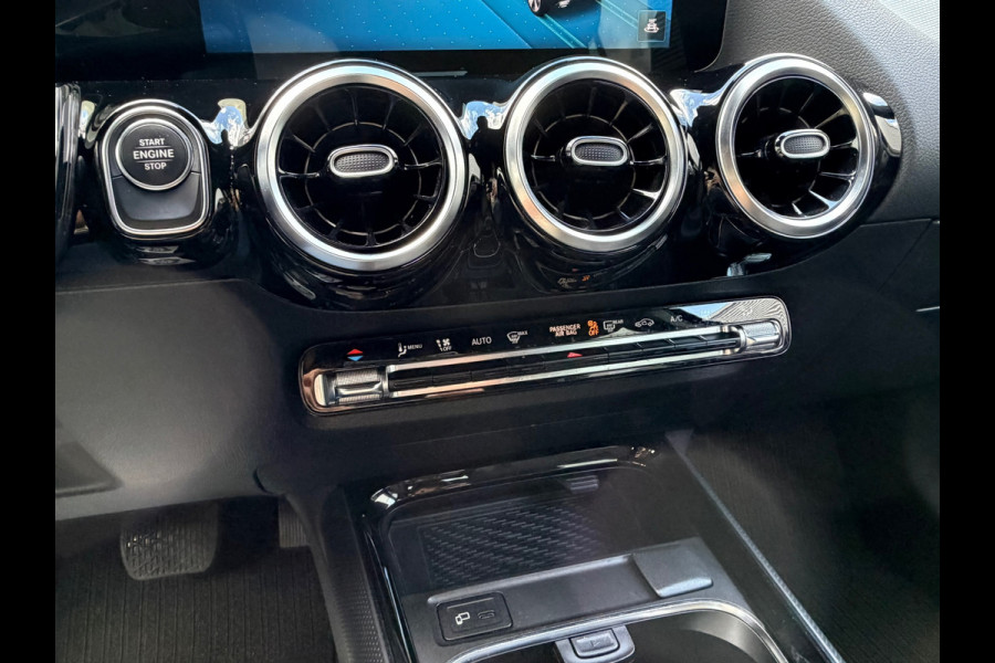 Mercedes-Benz GLA 250 e Progressive 218 PK Phev Widescreen| Navigatie | Cruise | Clima | 17"