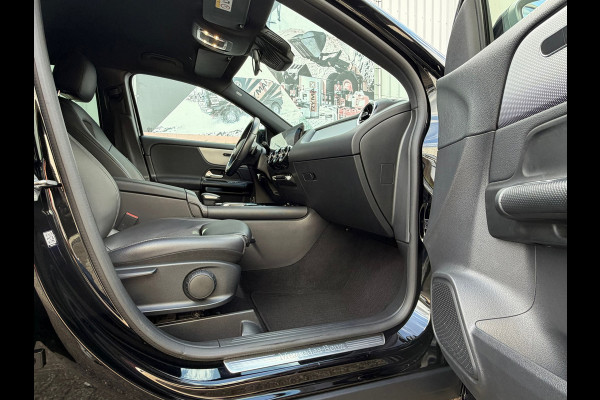 Mercedes-Benz GLA 250 e Progressive 218 PK Phev Widescreen| Navigatie | Cruise | Clima | 17"