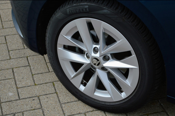 Škoda Octavia 1.0 e-TSI Business Edition Plus