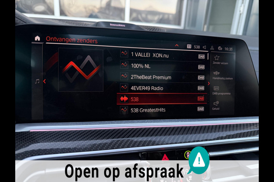 BMW X5 XDrive45e M-Sport PANO HUD BOWERS & WILKENS SOFTCLOSE TREKHAAK !!
