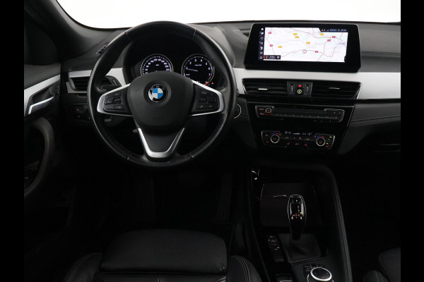 BMW X2 sDrive20i 178 PK AUT. HIGH EXECUTIVE EDITION + TREKHAAK | CAMERA | HEAD-UP | LEDER