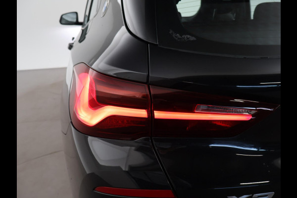 BMW X2 sDrive20i 178 PK AUT. HIGH EXECUTIVE EDITION + TREKHAAK | CAMERA | HEAD-UP | LEDER