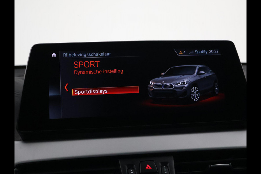 BMW X2 sDrive20i 178 PK AUT. HIGH EXECUTIVE EDITION + TREKHAAK | CAMERA | HEAD-UP | LEDER