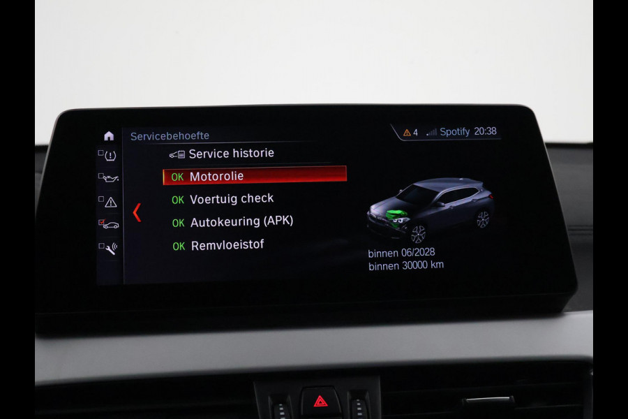 BMW X2 sDrive20i 178 PK AUT. HIGH EXECUTIVE EDITION + TREKHAAK | CAMERA | HEAD-UP | LEDER
