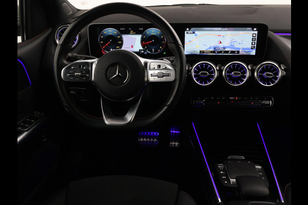 Mercedes-Benz B-Klasse 200 163 PK AUT. AMG SPORT + SFEERVERLICHTING | CAMERA | WIDESCREEN | STOELVERW.