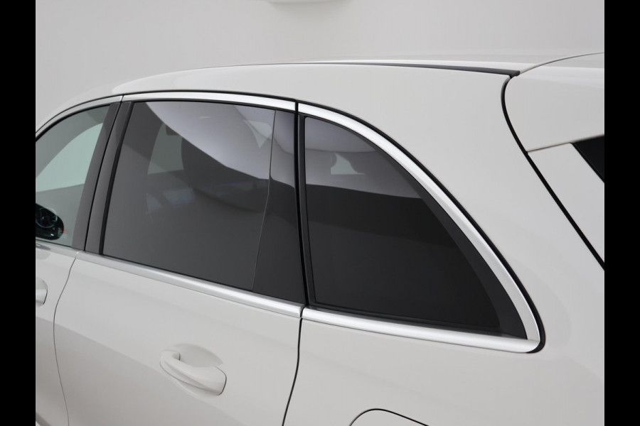 Mercedes-Benz B-Klasse 200 163 PK AUT. AMG SPORT + SFEERVERLICHTING | CAMERA | WIDESCREEN | STOELVERW.