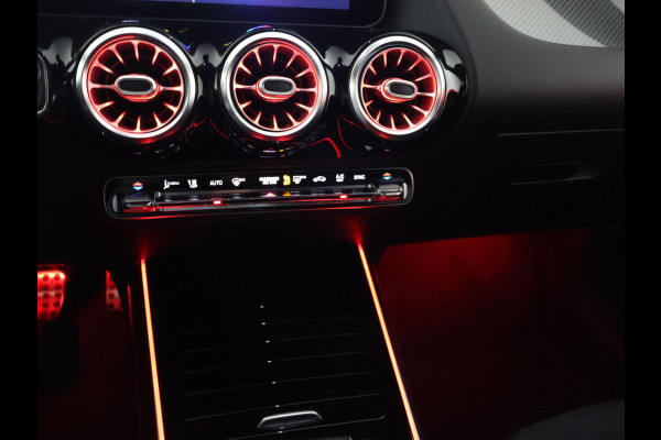 Mercedes-Benz B-Klasse 200 163 PK AUT. AMG SPORT + SFEERVERLICHTING | CAMERA | WIDESCREEN | STOELVERW.