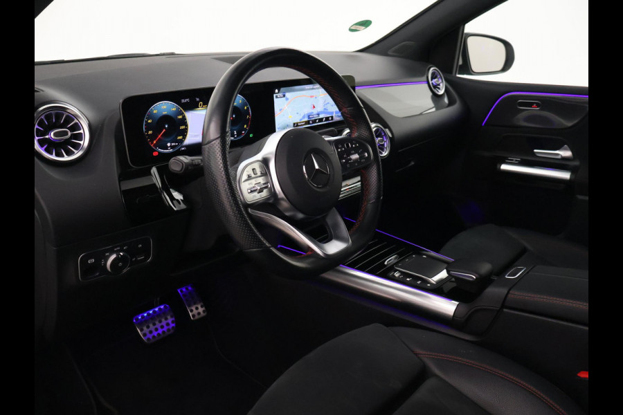 Mercedes-Benz B-Klasse 200 163 PK AUT. AMG SPORT + SFEERVERLICHTING | CAMERA | WIDESCREEN | STOELVERW.