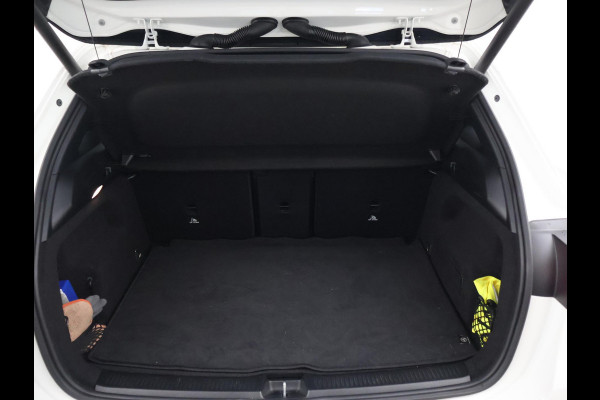 Mercedes-Benz B-Klasse 200 163 PK AUT. AMG SPORT + SFEERVERLICHTING | CAMERA | WIDESCREEN | STOELVERW.