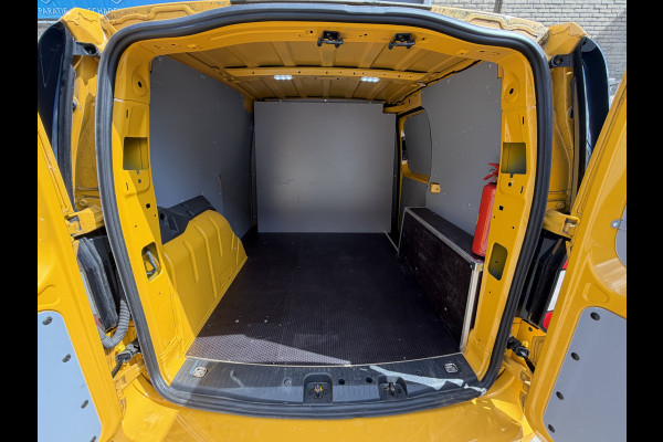 Volkswagen Caddy Cargo 2.0 TDI Comfort Cruise control / trekhaak