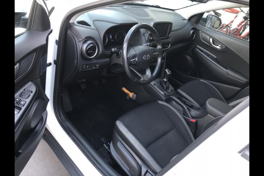 Hyundai Kona 1.0T Essence Trekhaak 120pk