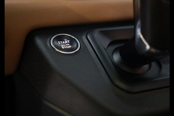 Land Rover Defender 110 2.0 P300e 110 X-Dynamic HSE / Head Up / Memory / Elek Stoelen / Acc / Lane Assist / 360 Camera / Open Pano
