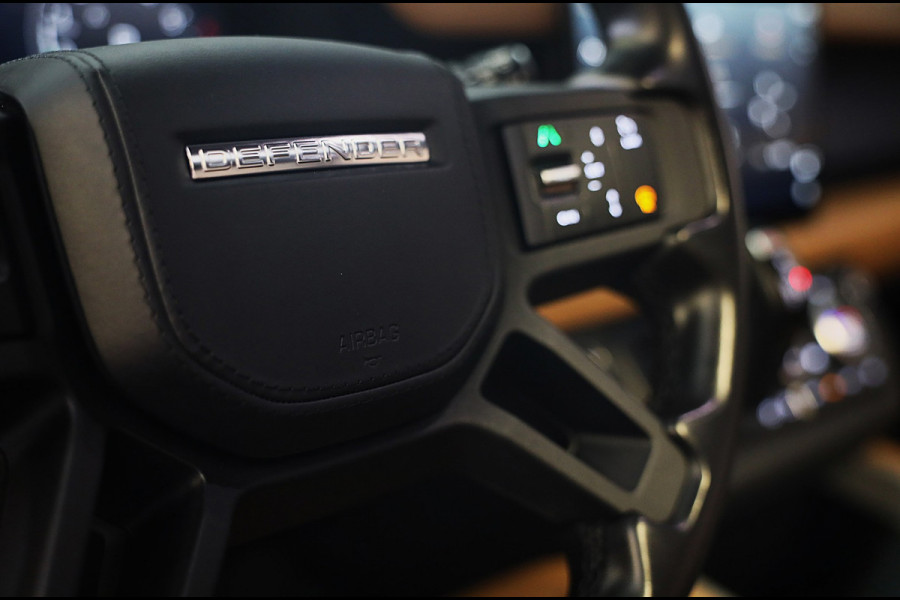 Land Rover Defender 110 2.0 P300e 110 X-Dynamic HSE / Head Up / Memory / Elek Stoelen / Acc / Lane Assist / 360 Camera / Open Pano
