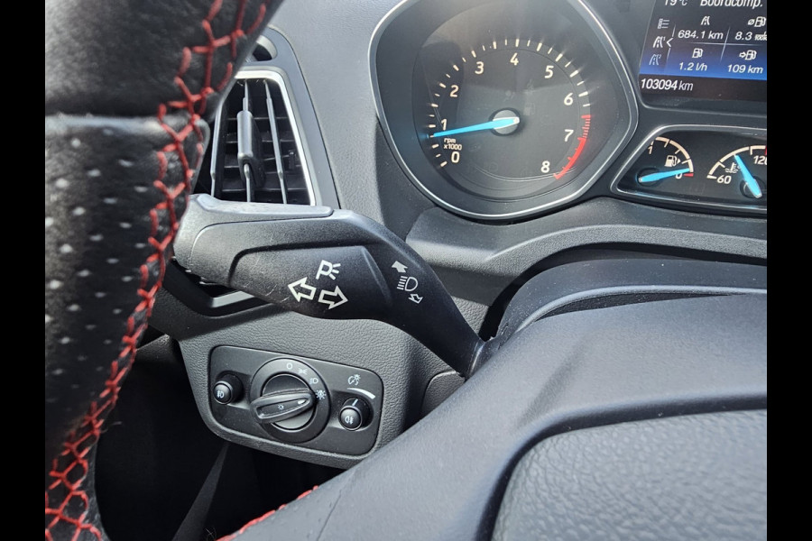 Ford Kuga 1.5 EcoBoost ST Line 19inch, Trekhaak, Navi, Cam, Half Leder