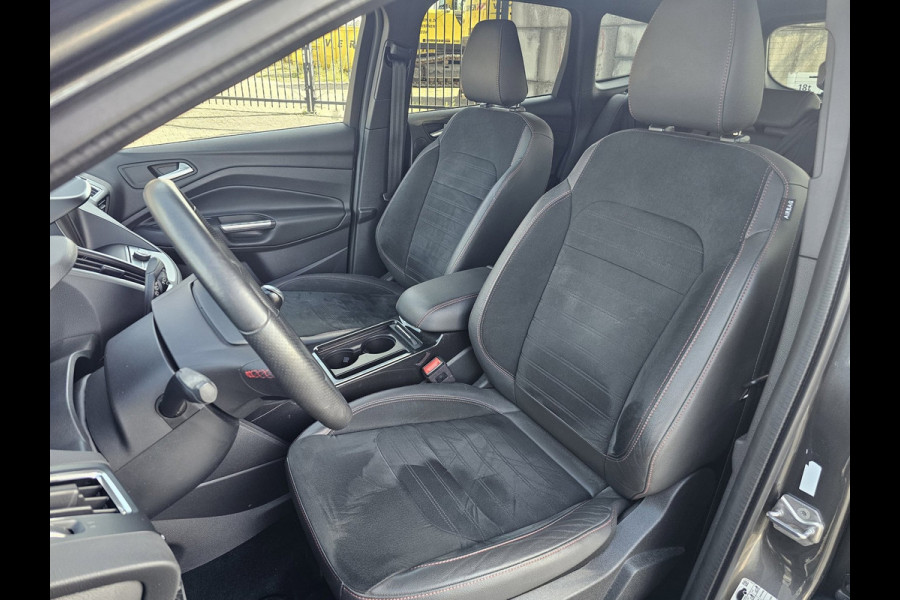Ford Kuga 1.5 EcoBoost ST Line 19inch, Trekhaak, Navi, Cam, Half Leder