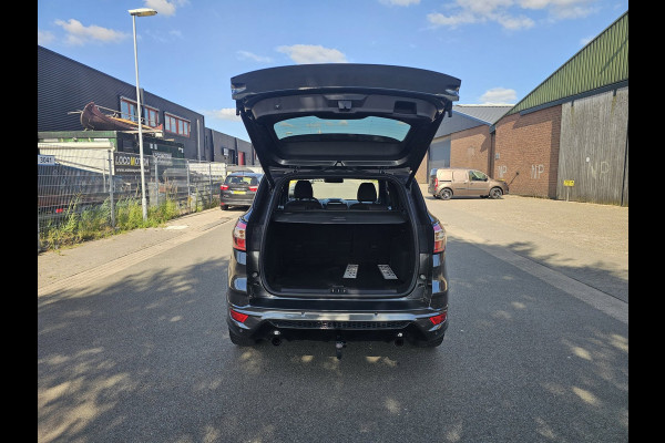 Ford Kuga 1.5 EcoBoost ST Line 19inch, Trekhaak, Navi, Cam, Half Leder