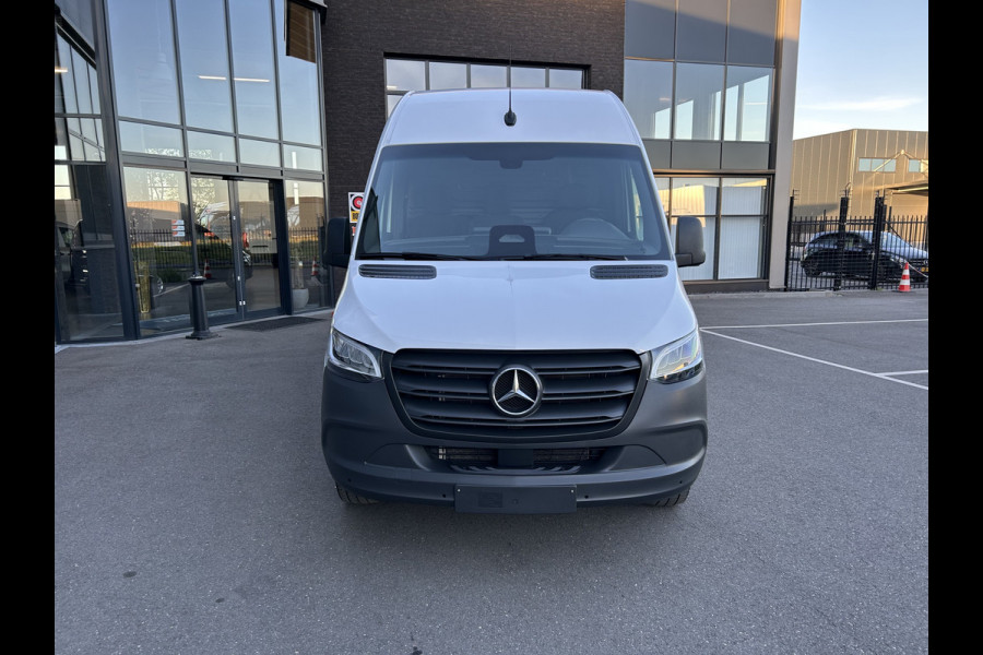 Mercedes-Benz Sprinter 317 CDI L3 H2 Pro LED / MBUX / Navigatie / Camera / Cruise control / Airco / 270 Graden achterdeuren